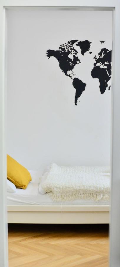 Modern Flat With Parking Space Apartment เวียนนา ภายนอก รูปภาพ